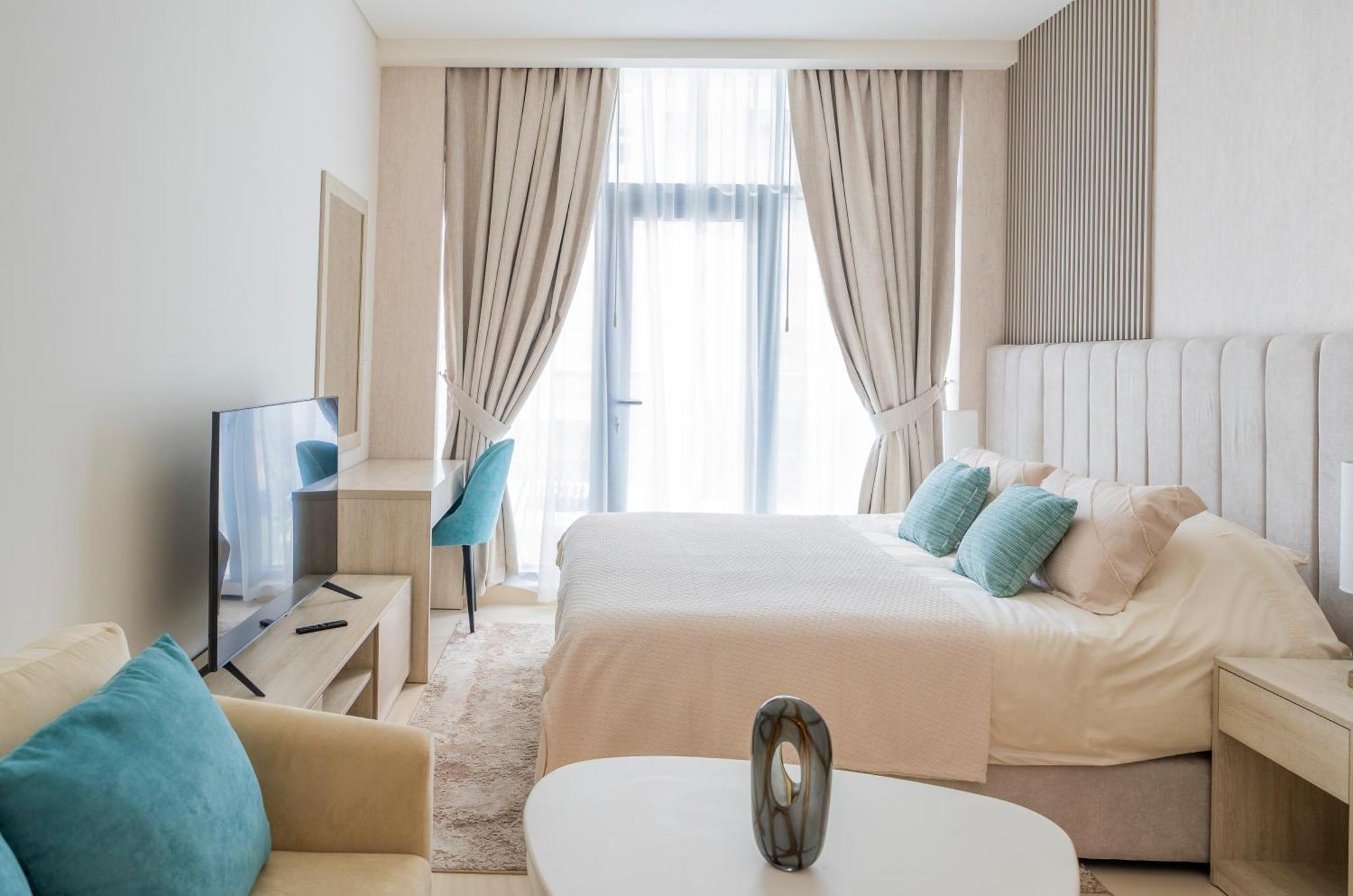 Studio With Pool And Private Beach Access On Palm Jumeirah Dubaj Kültér fotó